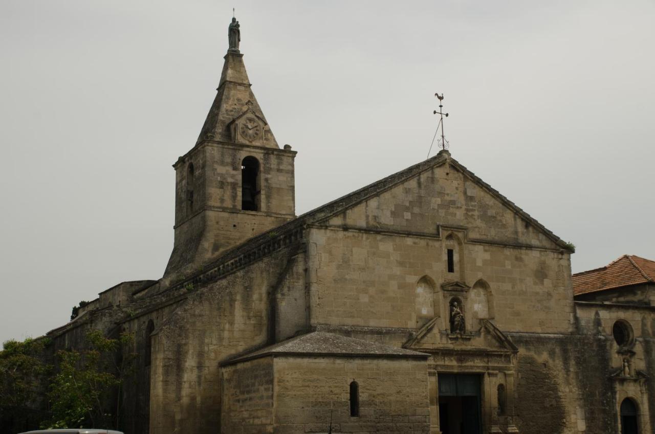 La Pitchoun Des Arenes Arles Exterior foto