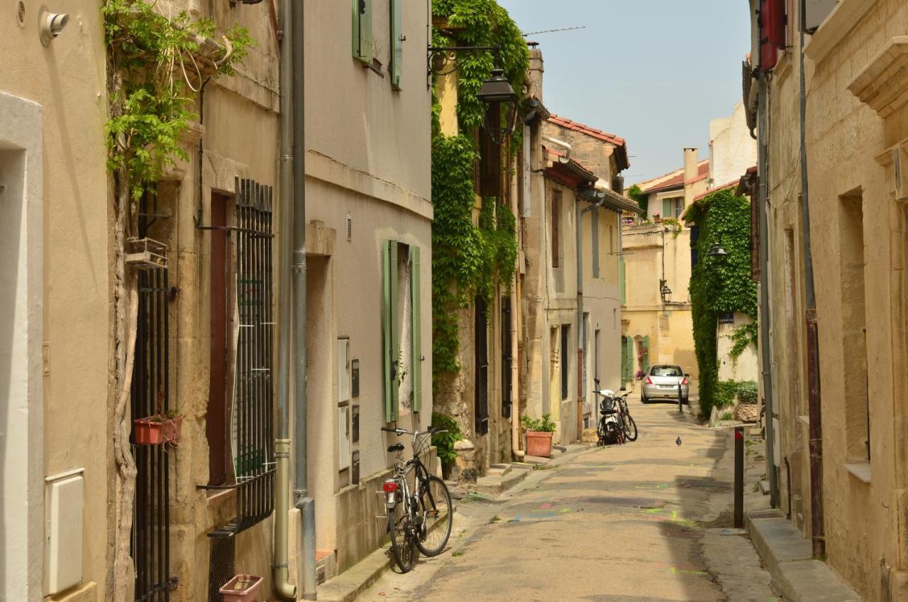 La Pitchoun Des Arenes Arles Exterior foto